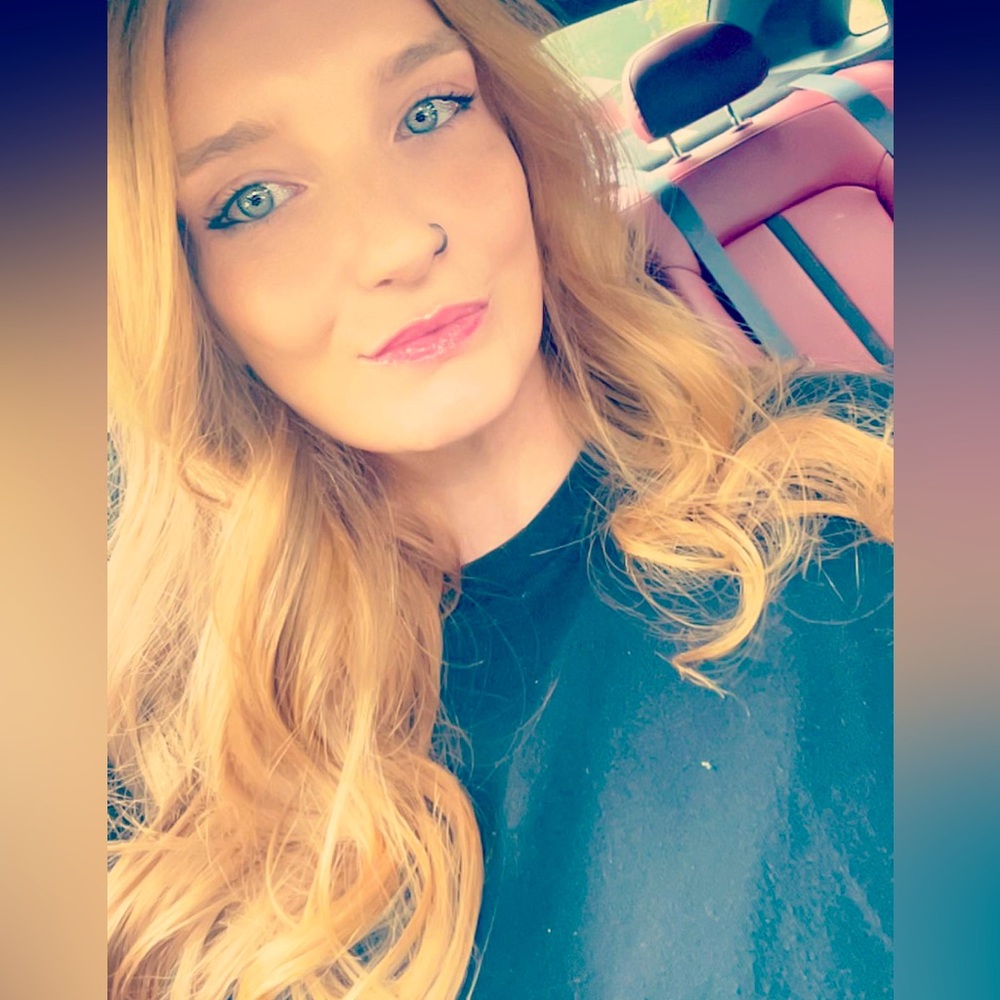 Meet your Posher, Ariel